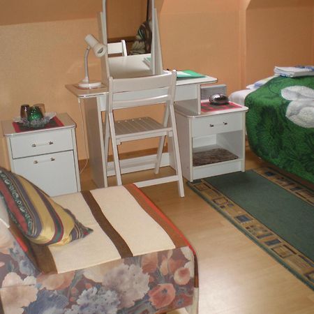 Jannseni Accommodation Parnu Room photo