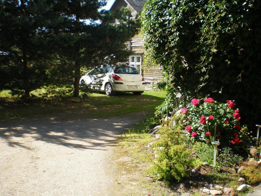 Jannseni Accommodation Parnu Exterior photo